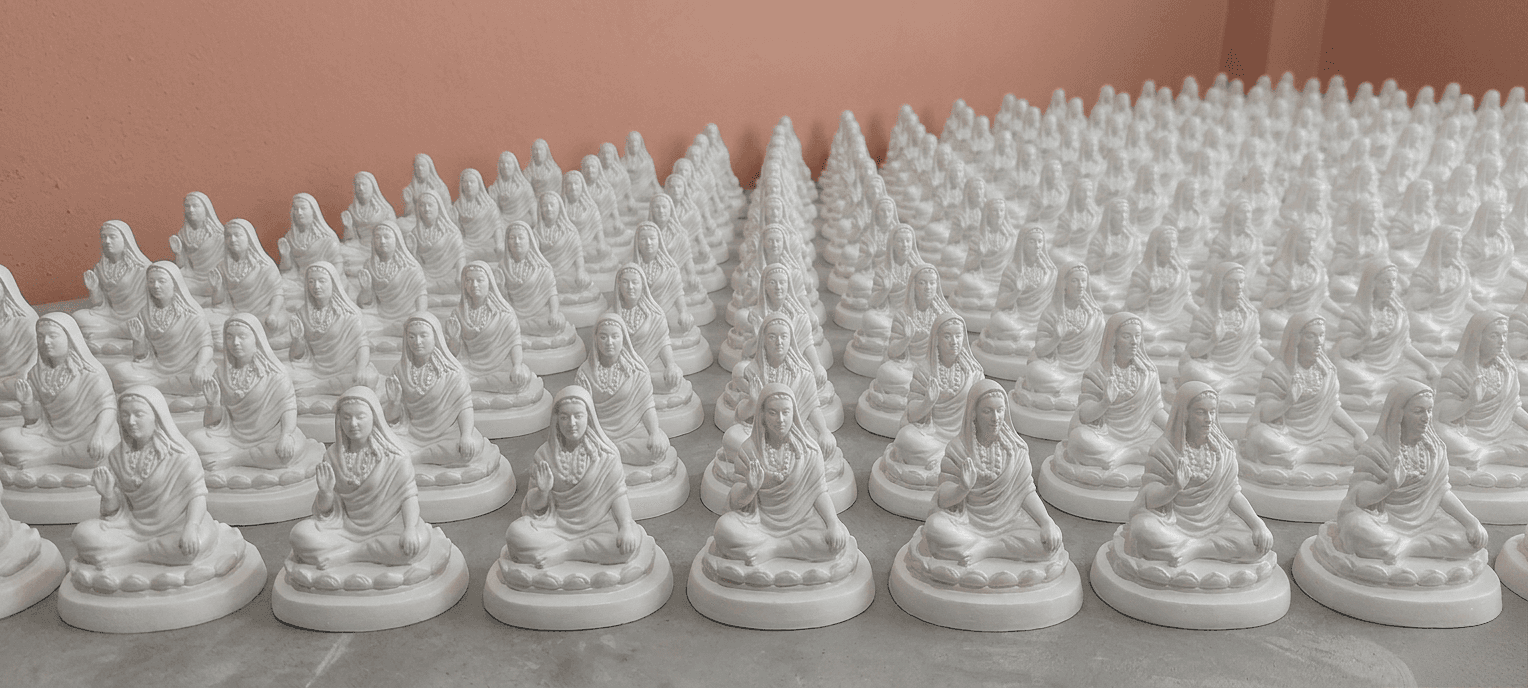 Fiber Small Statue Production